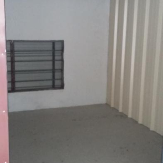 Annonces MARIGNANE : Garage / Parking | LES PENNES-MIRABEAU (13170) | 5 m2 | 95 € 
